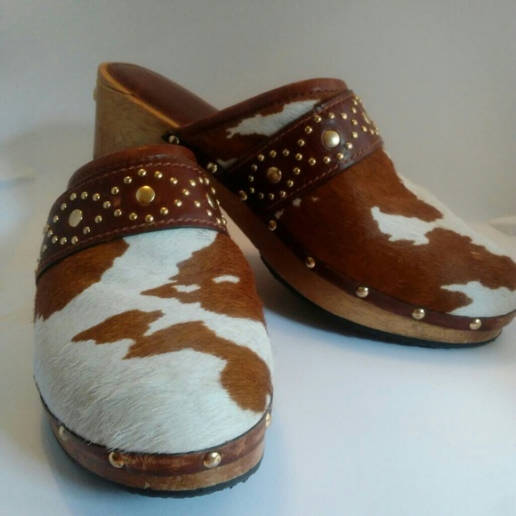 MICHAEL KORS COW PRINT CLOGS - Picture 1 of 7